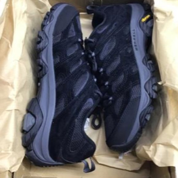 Merrell Men's Moab 3 Hiking Shoe, Black, 10 *New* Retail Price: $120 - Picture 1 of 4